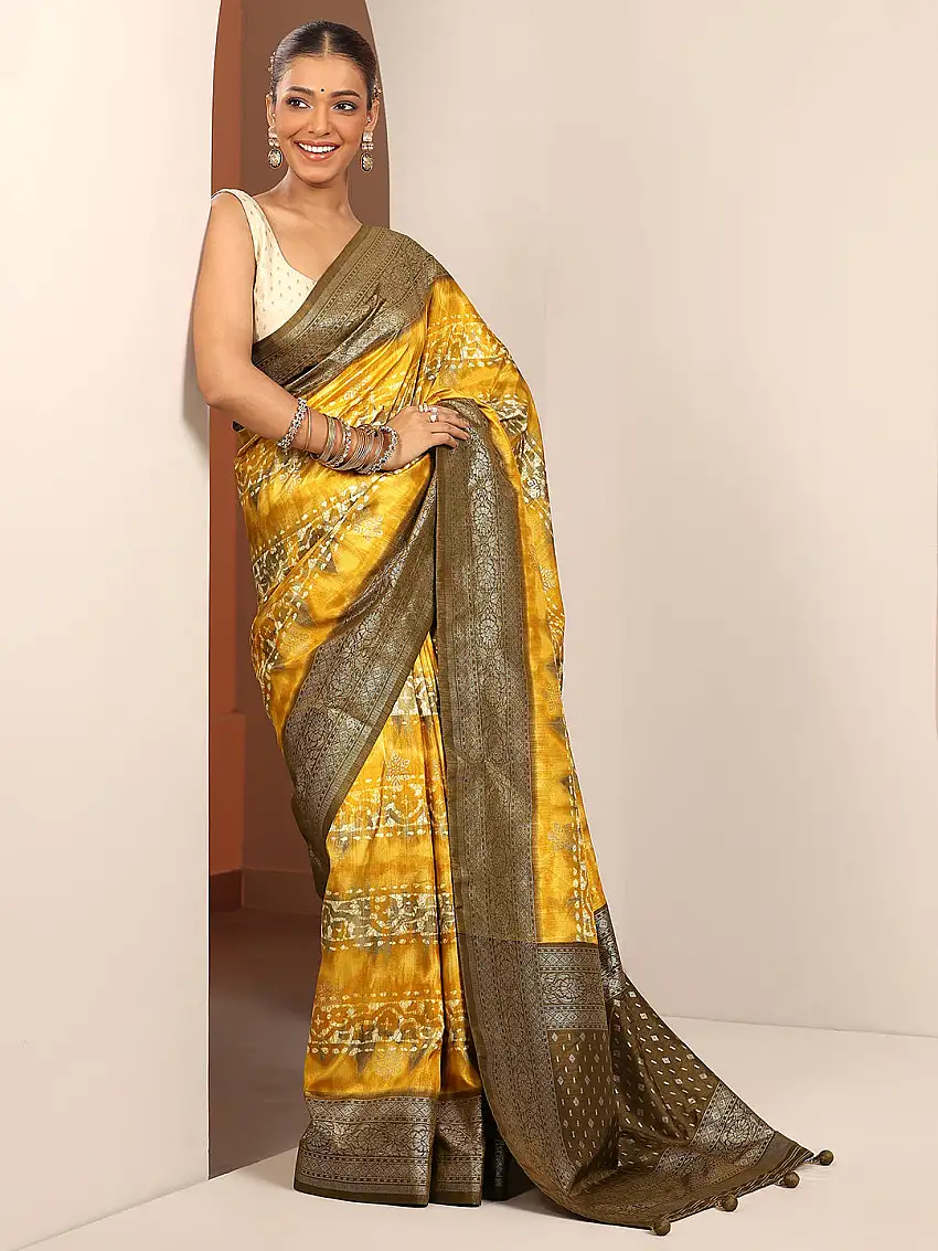 Yellow Solid Silk Blend Saree With Unstitched Blouse Piece
