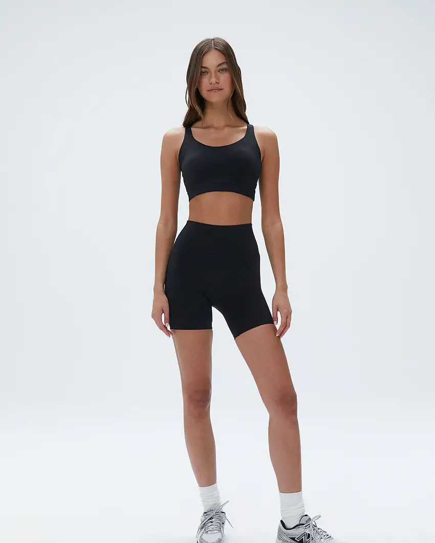 Ultimate Crop Shorts - Black