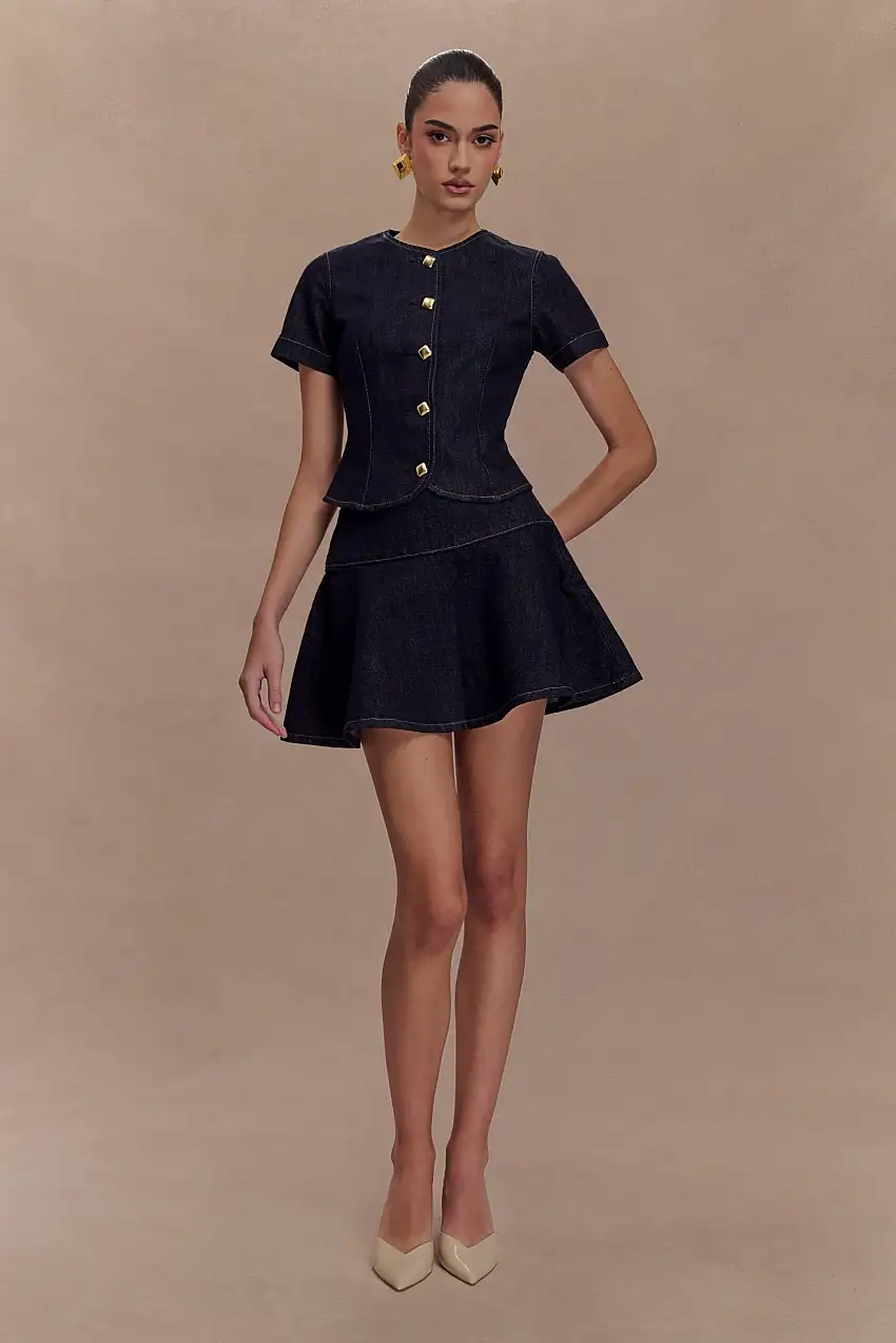 Bethany Short Sleeve Buttoned Denim Top - Washed Indigo Blue