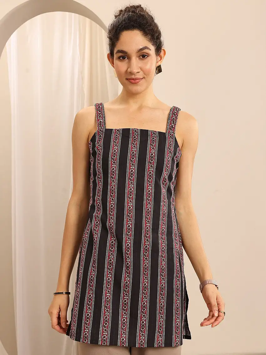 Black Printed Cotton Blend Straight Short Kurti