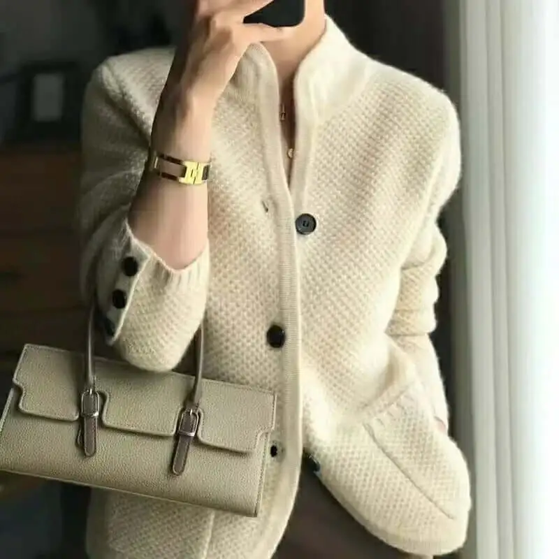 Women's wool-like thick sweater jacket