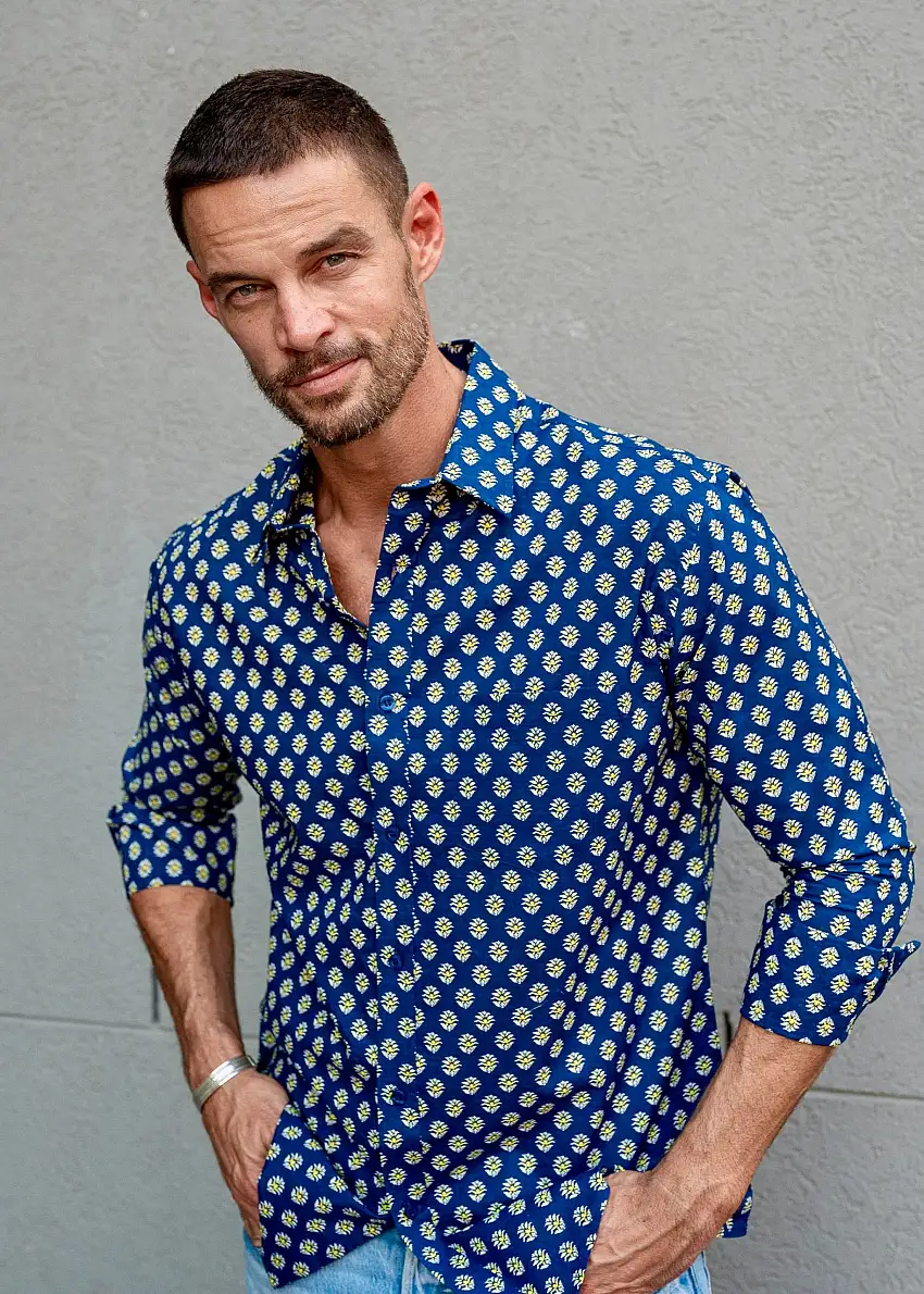 Floral Haze Mens' Organic Cotton Shirt in Navy
