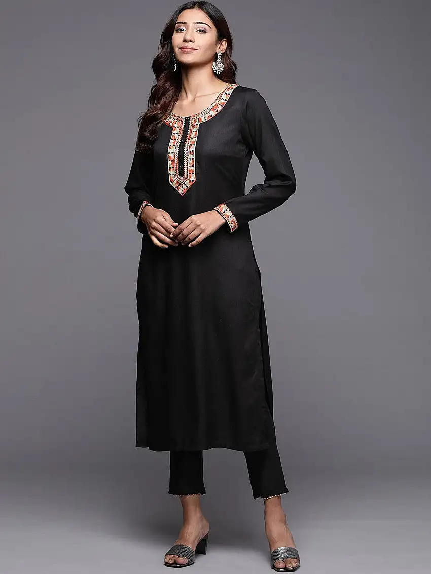 Black Embroidered Pashmina Wool Straight Kurta