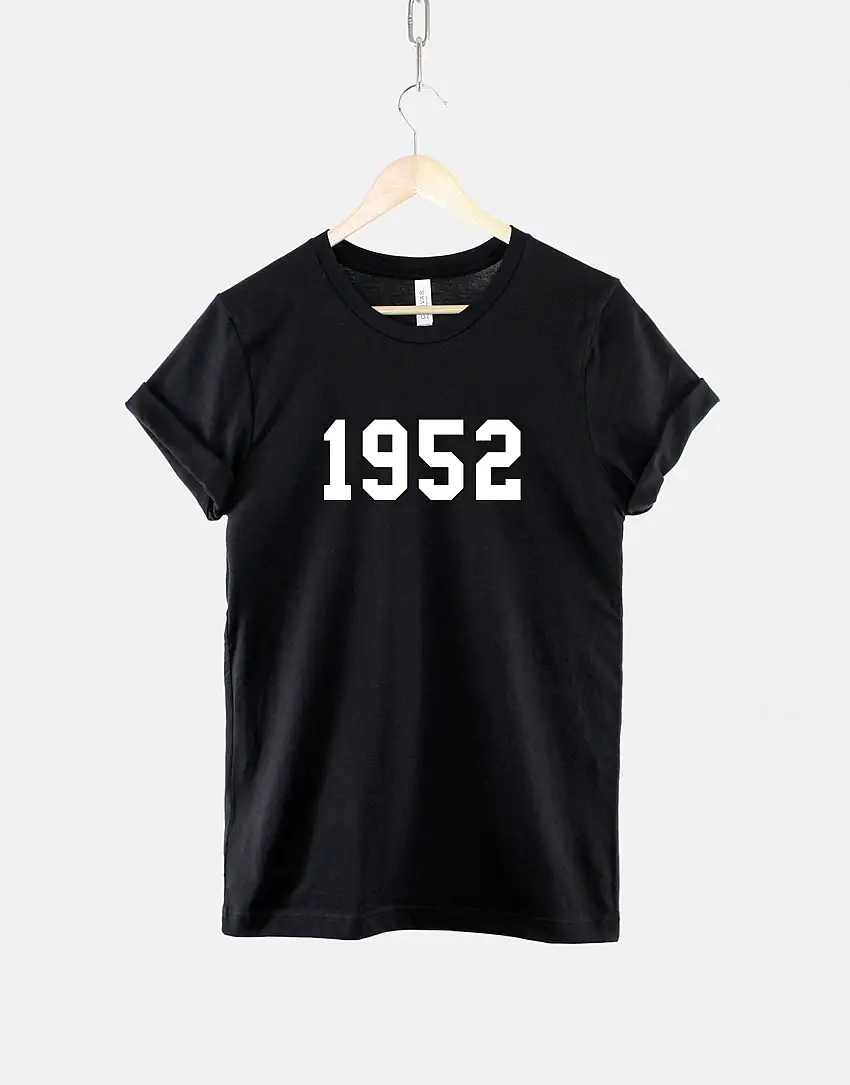 1952 70th Birthday Shirt - Made In Year Numbers T-Shirt