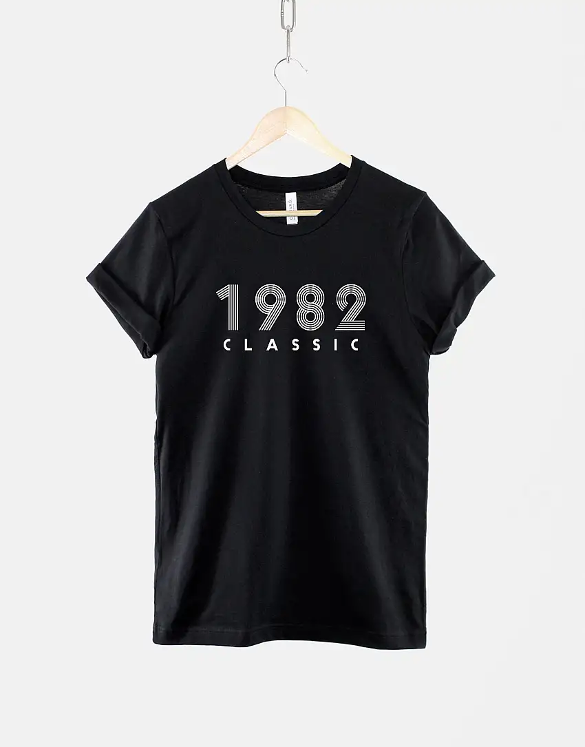 1982 Classic Retro 40th Birthday Shirt - Mens Husband Brother Birth Year Numbers T-Shirt